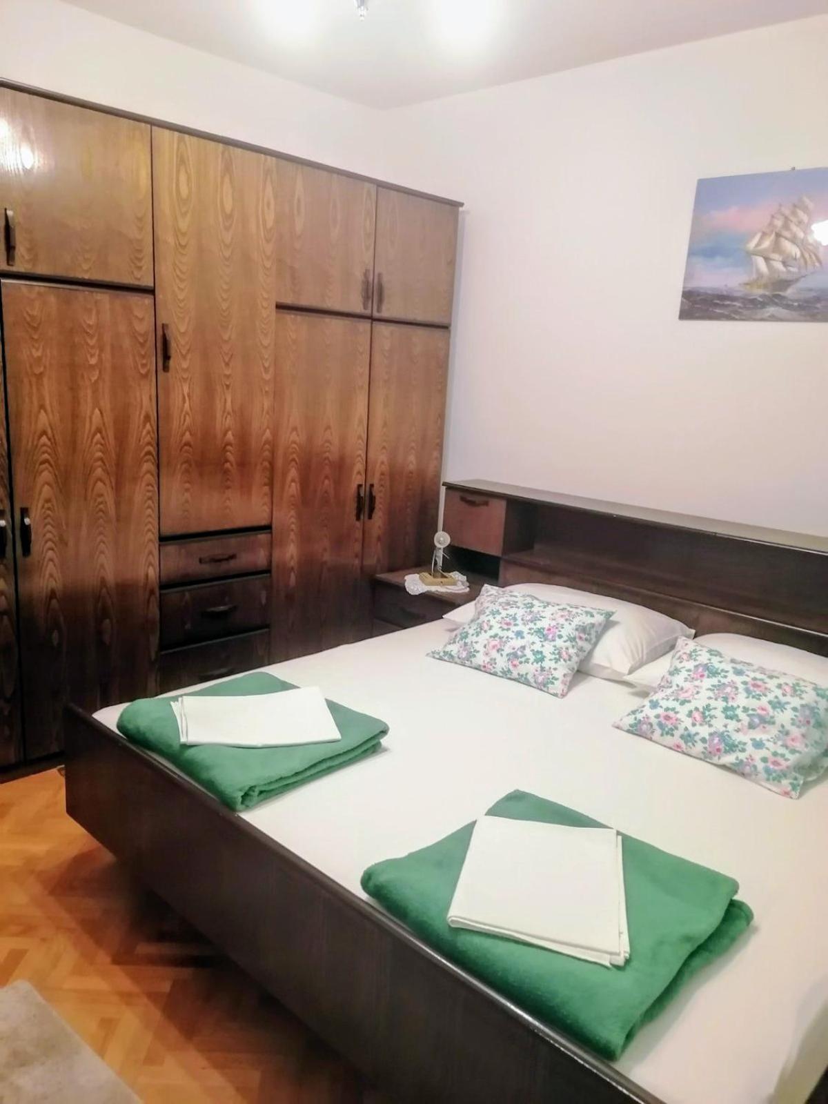 Apartman Tralje سينج المظهر الخارجي الصورة