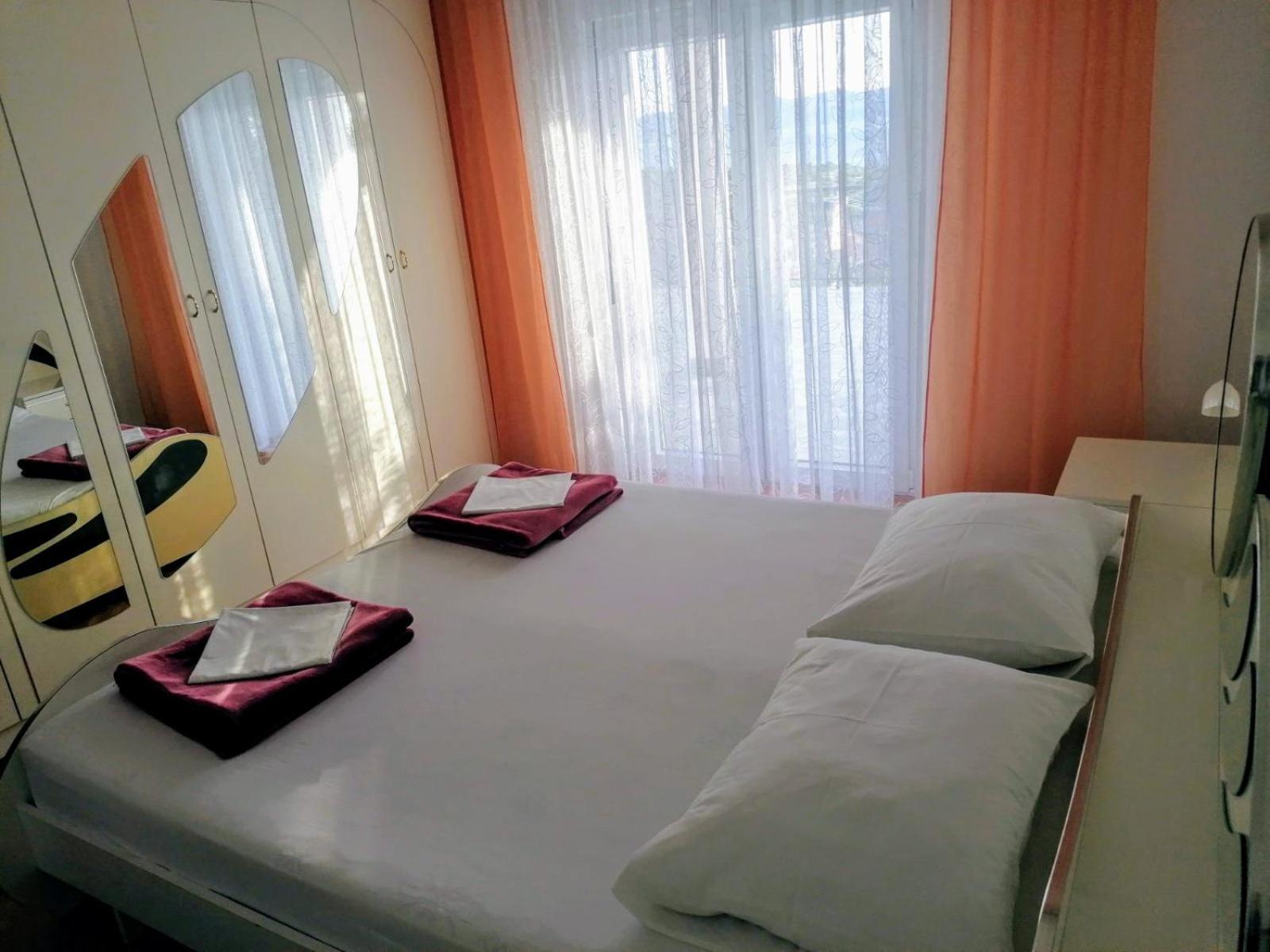 Apartman Tralje سينج المظهر الخارجي الصورة