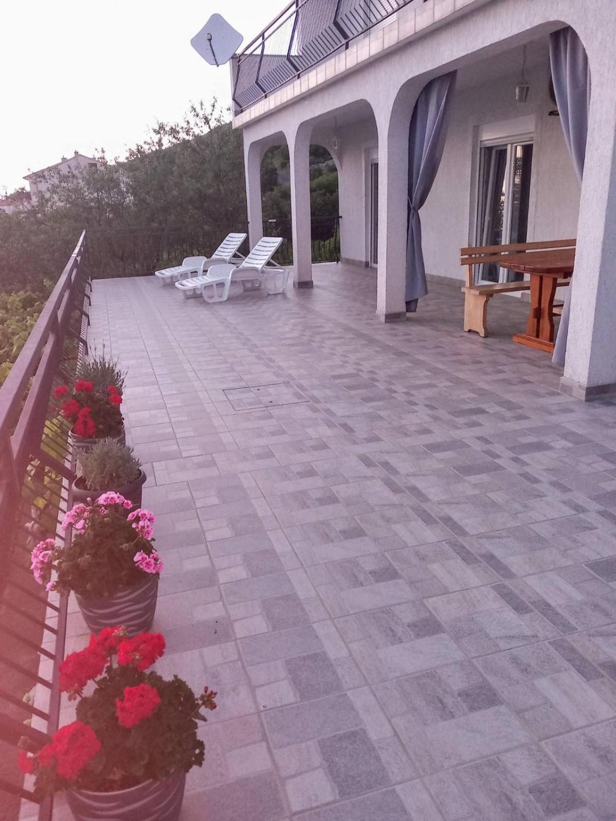 Apartman Tralje سينج المظهر الخارجي الصورة